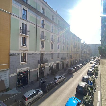 Lux Fara Apartment Милано Екстериор снимка